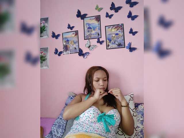 Vaninah live cam on BongaCams