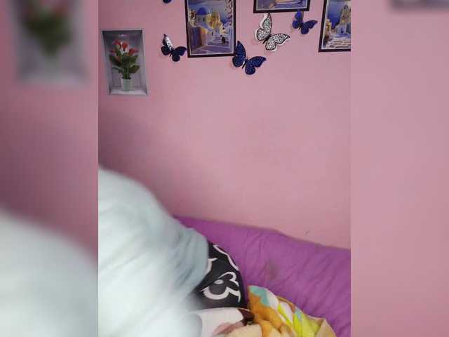 Vaninah live cam on BongaCams