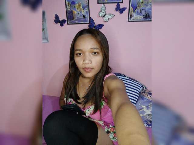 Vaninah live cam on BongaCams