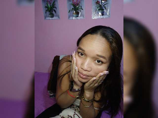 Vaninah live cam on BongaCams