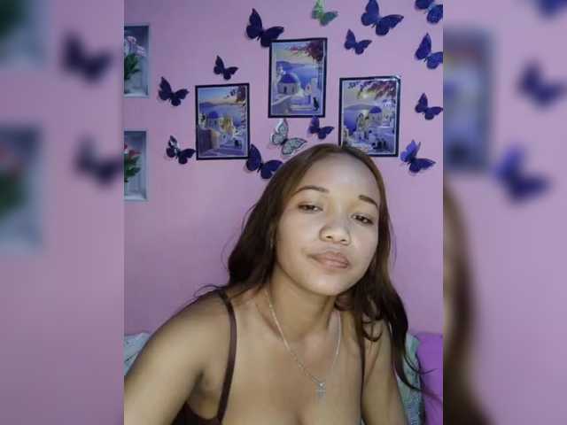 Vaninah live cam on BongaCams
