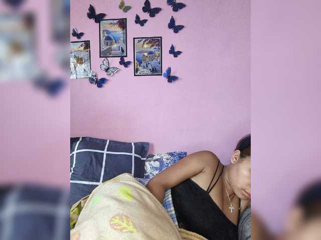 Vaninah live cam on BongaCams