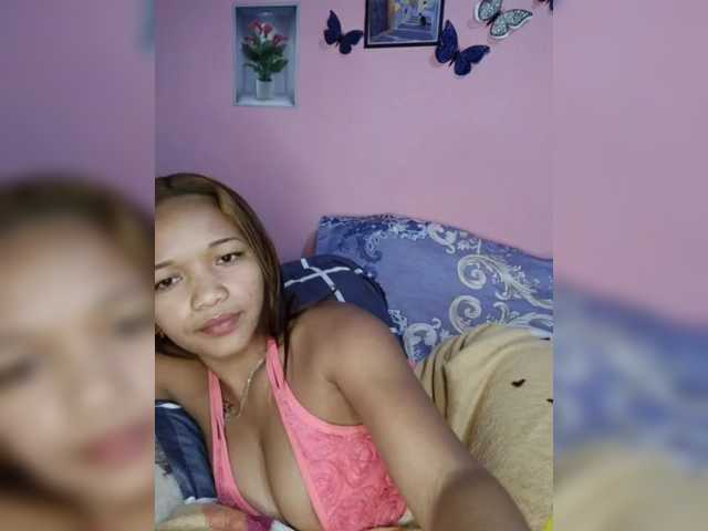 Vaninah live cam on BongaCams