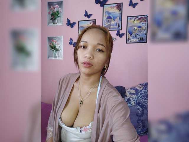 Vaninah live cam on BongaCams