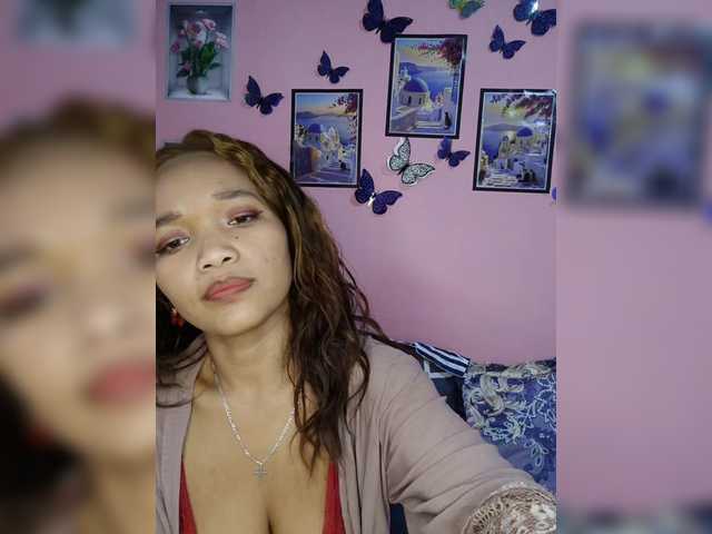 Vaninah live cam on BongaCams
