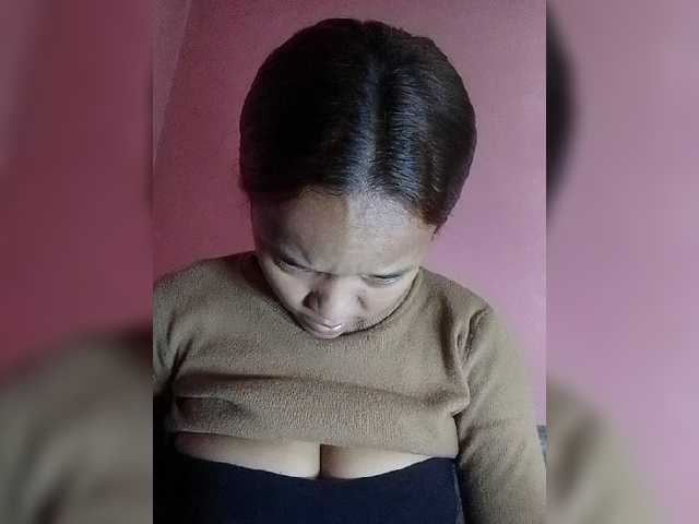 Vaninah live cam on BongaCams