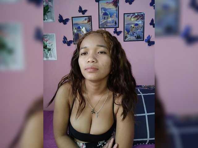 Vaninah live cam on BongaCams