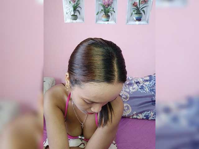 Vaninah live cam on BongaCams