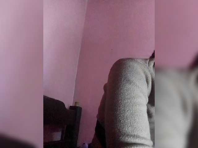 Vaninah live cam on BongaCams