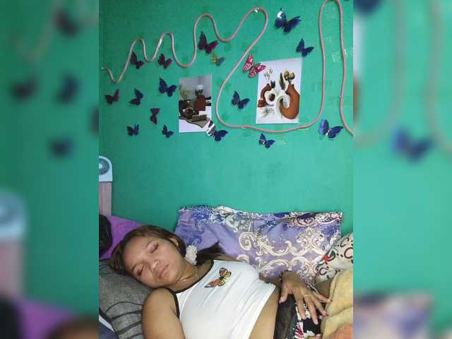 Vaninah live cam on BongaCams