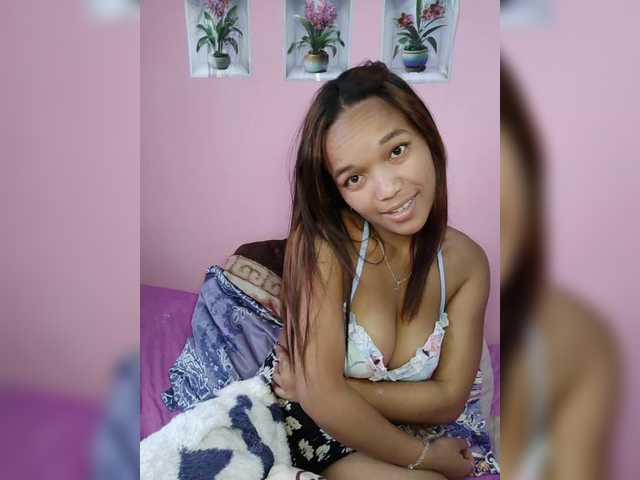 Vaninah live cam on BongaCams
