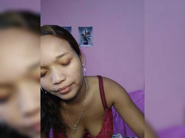 Vaninah live cam on BongaCams