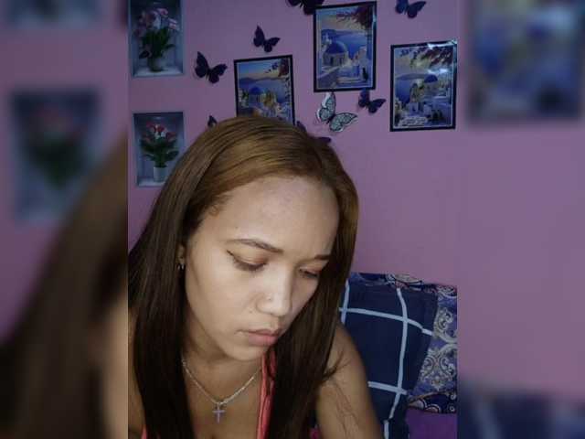 Vaninah live cam on BongaCams