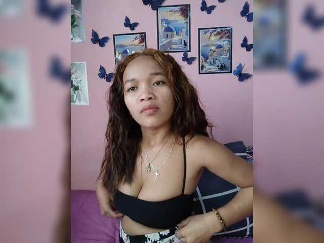 Vaninah live cam on BongaCams