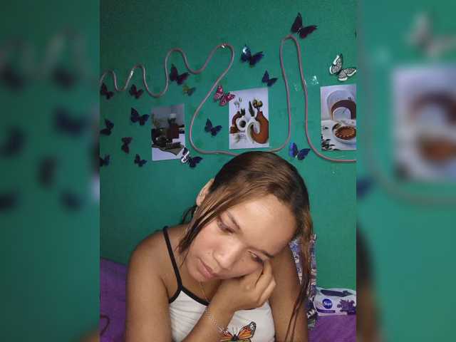 Vaninah live cam on BongaCams