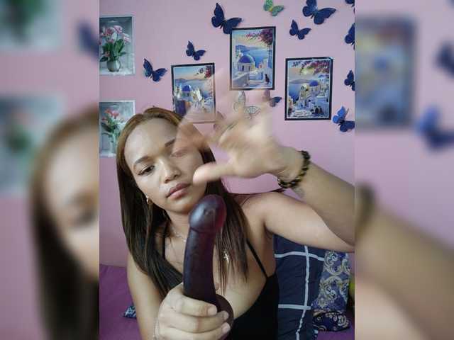 Vaninah live cam on BongaCams