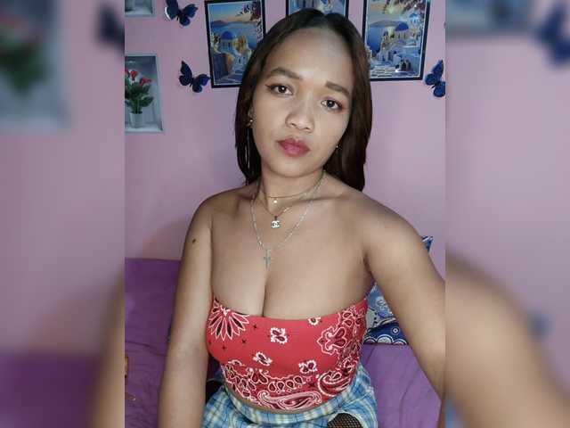 Vaninah live cam on BongaCams