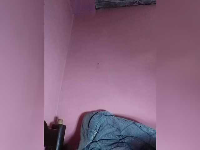 Vaninah live cam on BongaCams