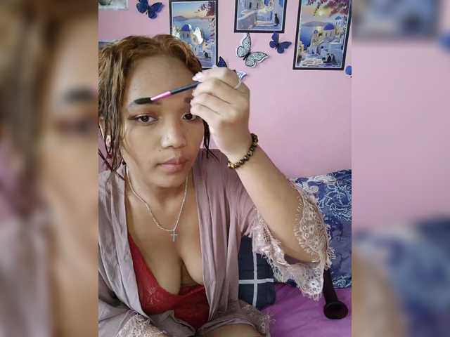 Vaninah live cam on BongaCams