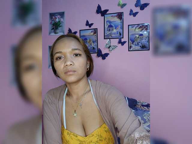 Vaninah live cam on BongaCams