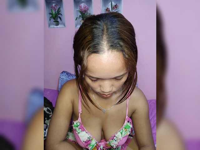 Vaninah live cam on BongaCams