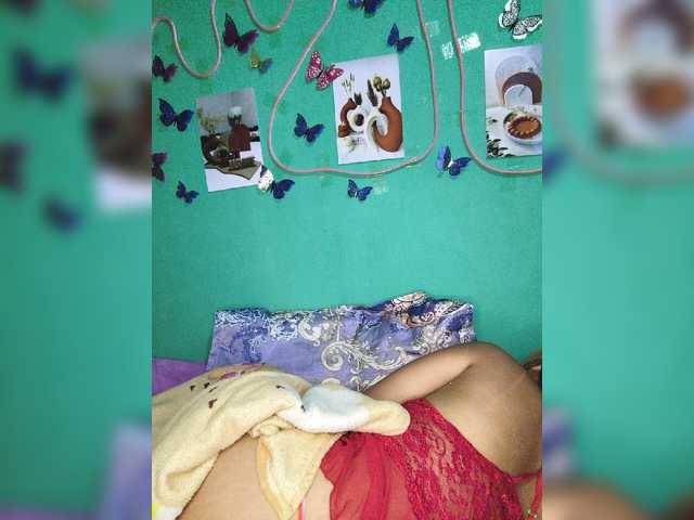 Vaninah live cam on BongaCams
