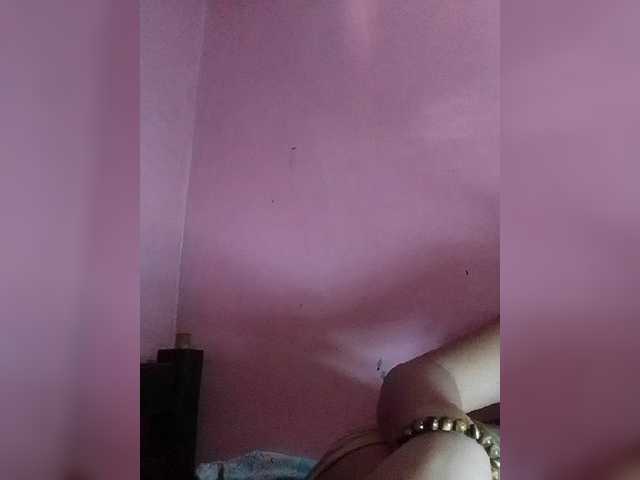 Vaninah live cam on BongaCams