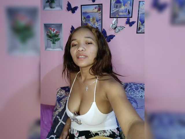 Vaninah live cam on BongaCams
