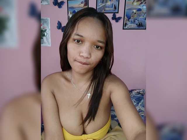 Vaninah live cam on BongaCams