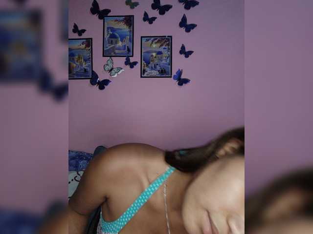 Vaninah live cam on BongaCams