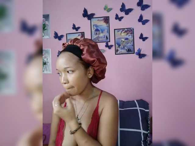 Vaninah live cam on BongaCams