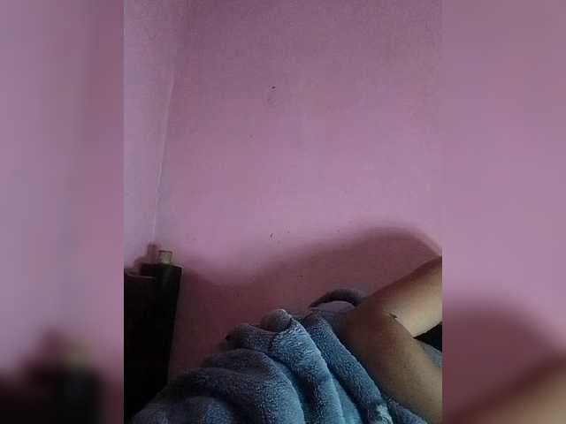 Vaninah live cam on BongaCams