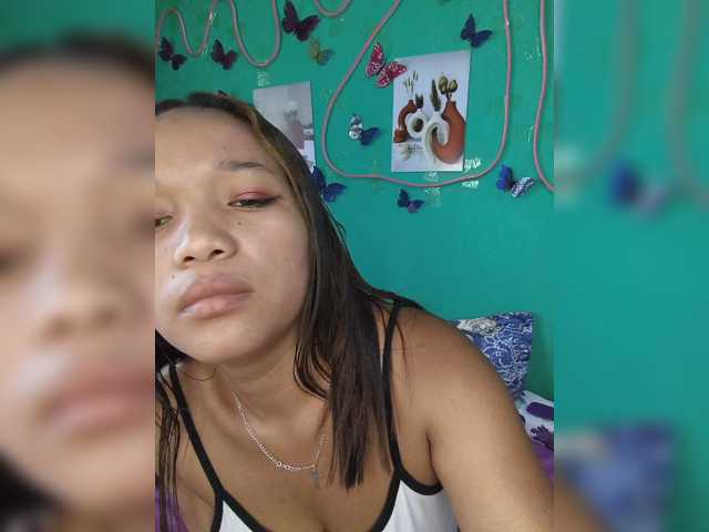 Vaninah live cam on BongaCams