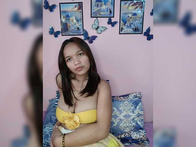 Vaninah live cam on BongaCams