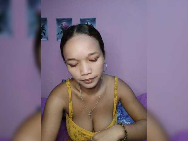 Vaninah live cam on BongaCams