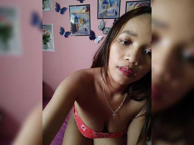 Vaninah live cam on BongaCams