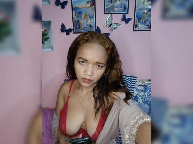 Vaninah live cam on BongaCams