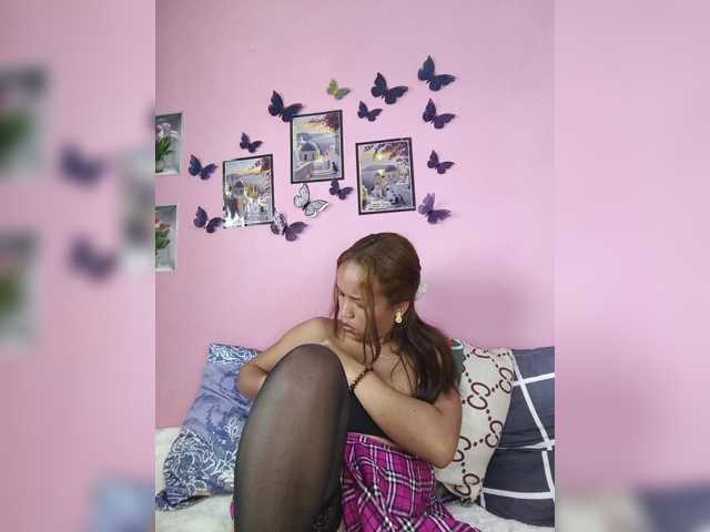 Vaninah live cam on BongaCams
