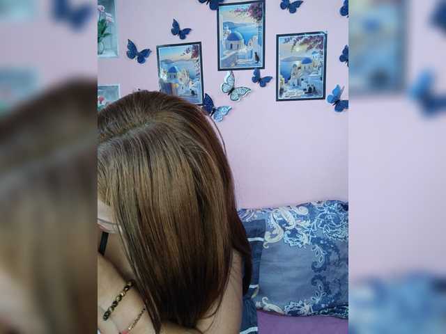 Vaninah live cam on BongaCams