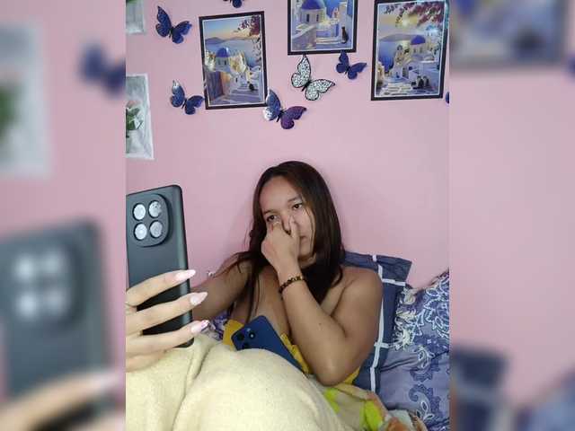 Vaninah live cam on BongaCams