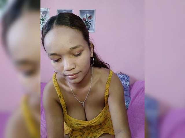 Vaninah live cam on BongaCams