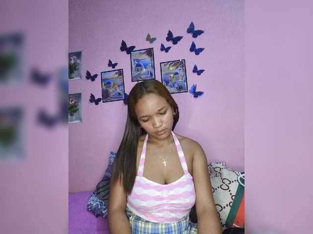 Vaninah live cam on BongaCams