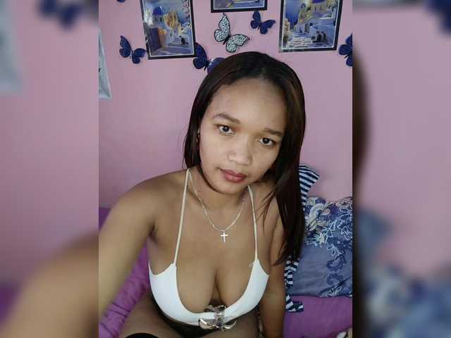 Vaninah live cam on BongaCams