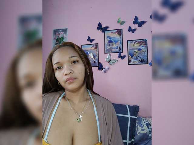 Vaninah live cam on BongaCams