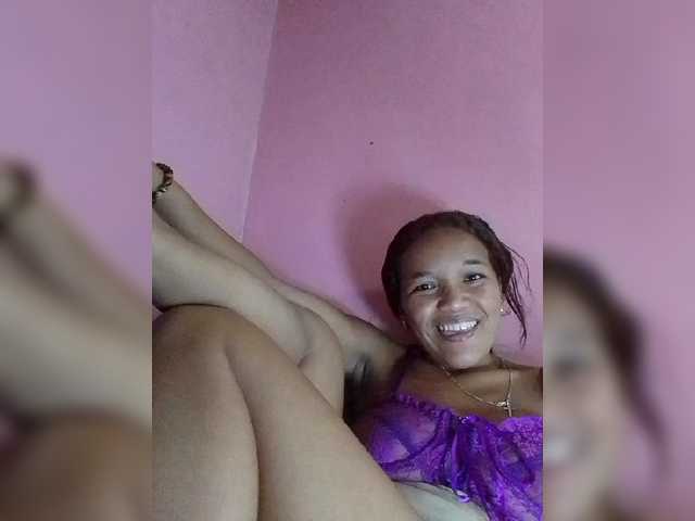 Vaninah live cam on BongaCams