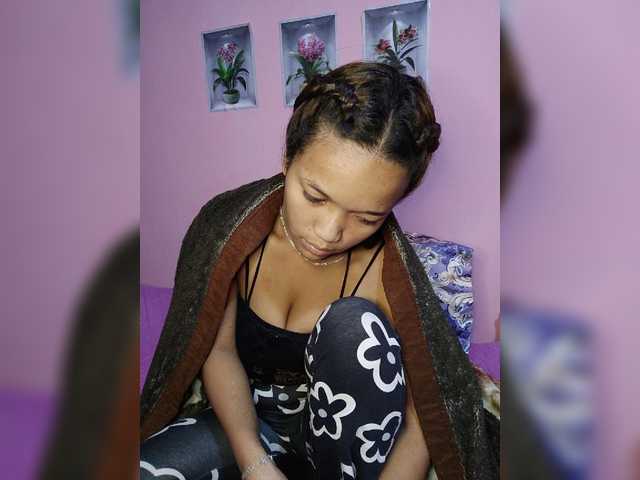 Vaninah live cam on BongaCams