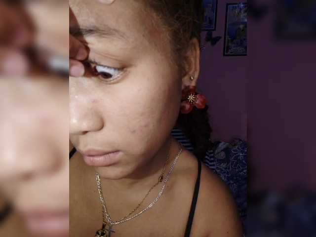Vaninah live cam on BongaCams