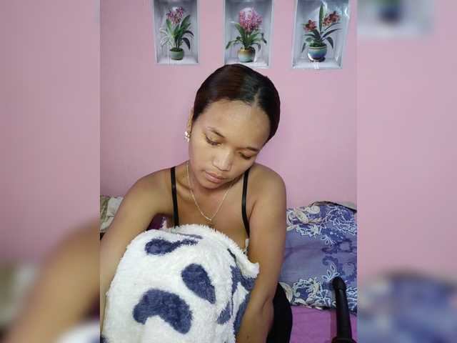 Vaninah live cam on BongaCams