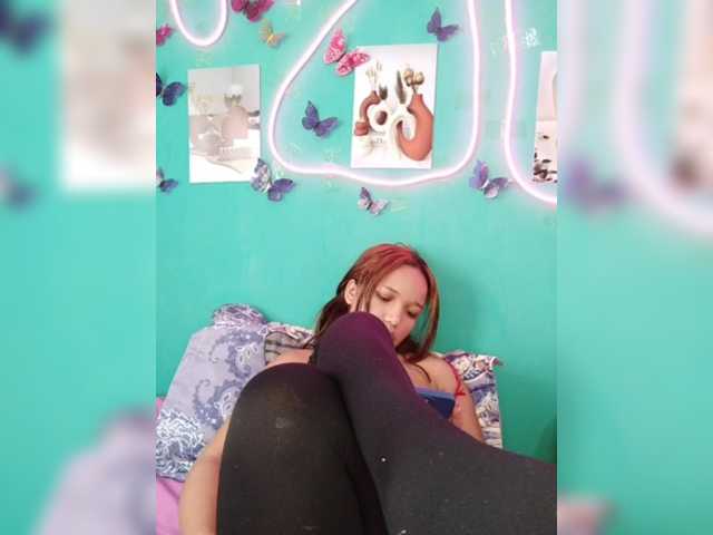 Vaninah live cam on BongaCams