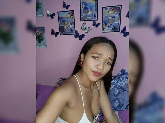 Vaninah live cam on BongaCams